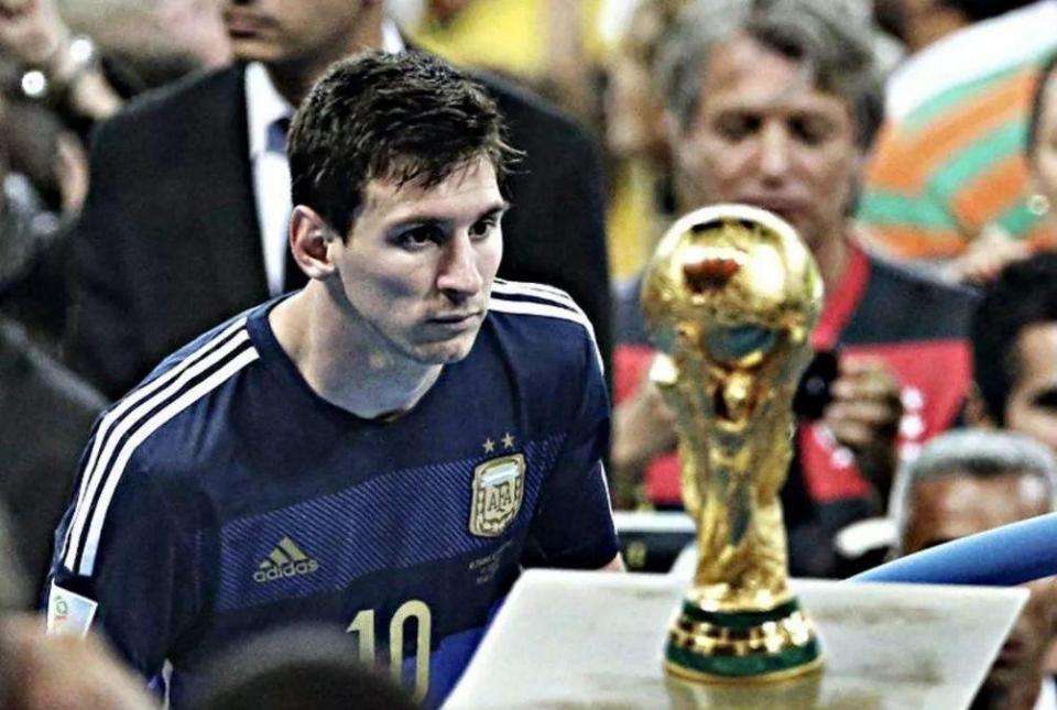 巴斯克斯并 巴斯克斯并