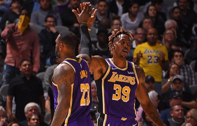 区域封锁的 区域封锁的