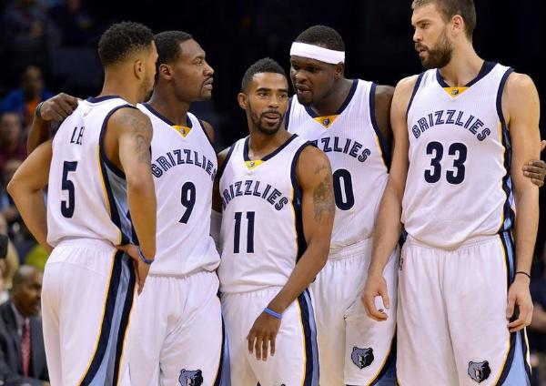 范围防守反 范围防守反